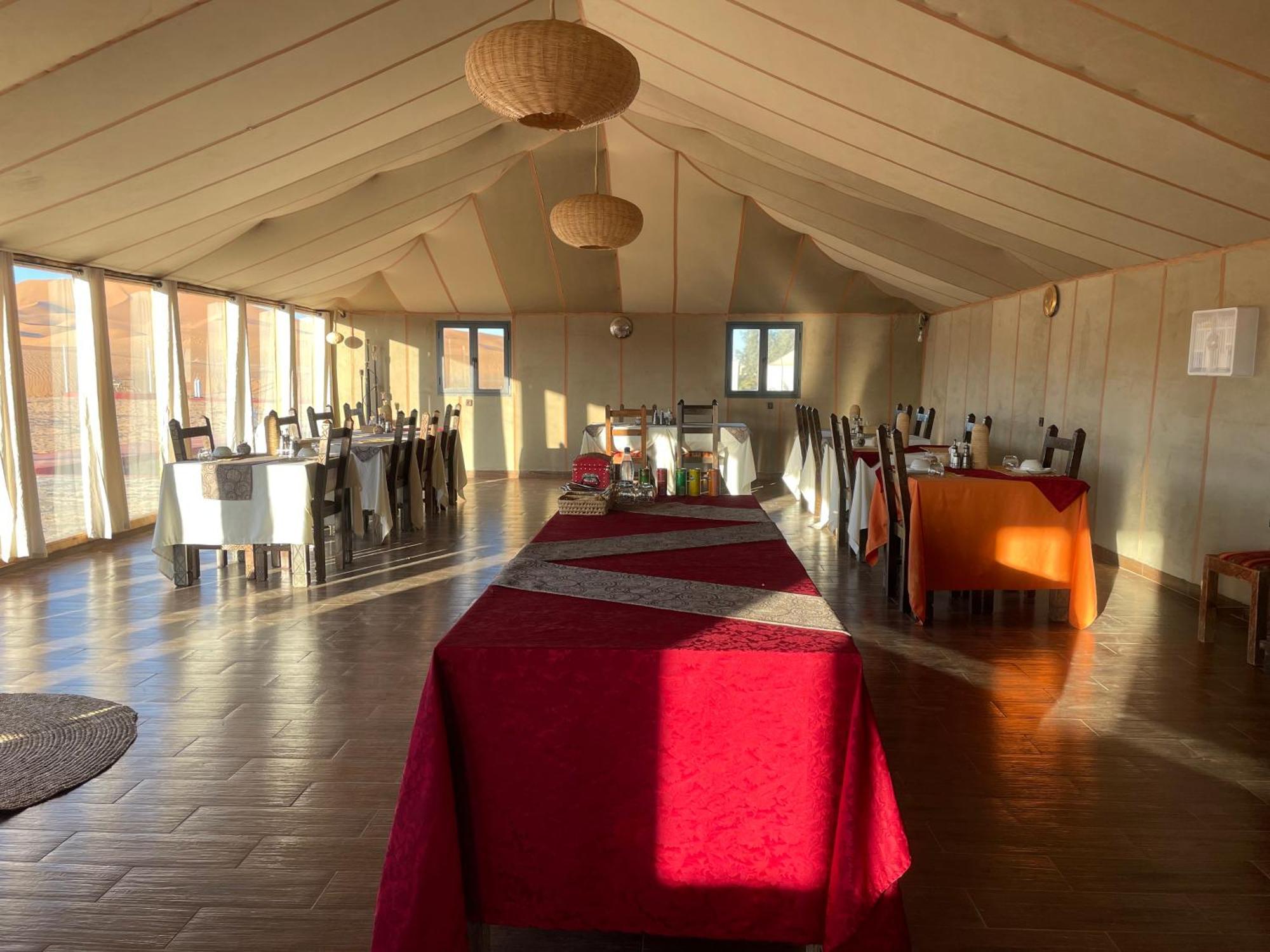 Готель Luxury Camp Of Dar Morocco Мерзуга Екстер'єр фото