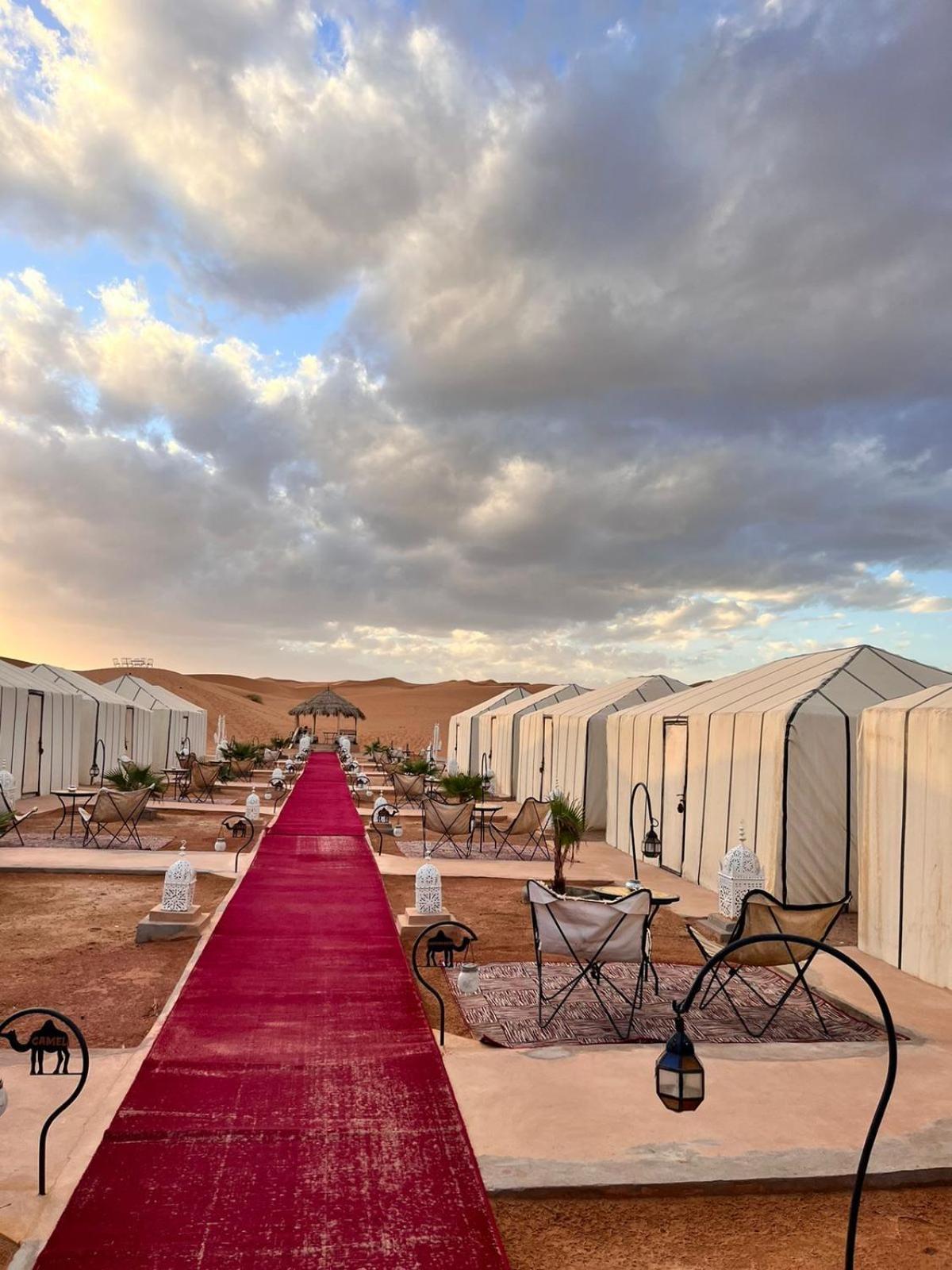 Готель Luxury Camp Of Dar Morocco Мерзуга Екстер'єр фото