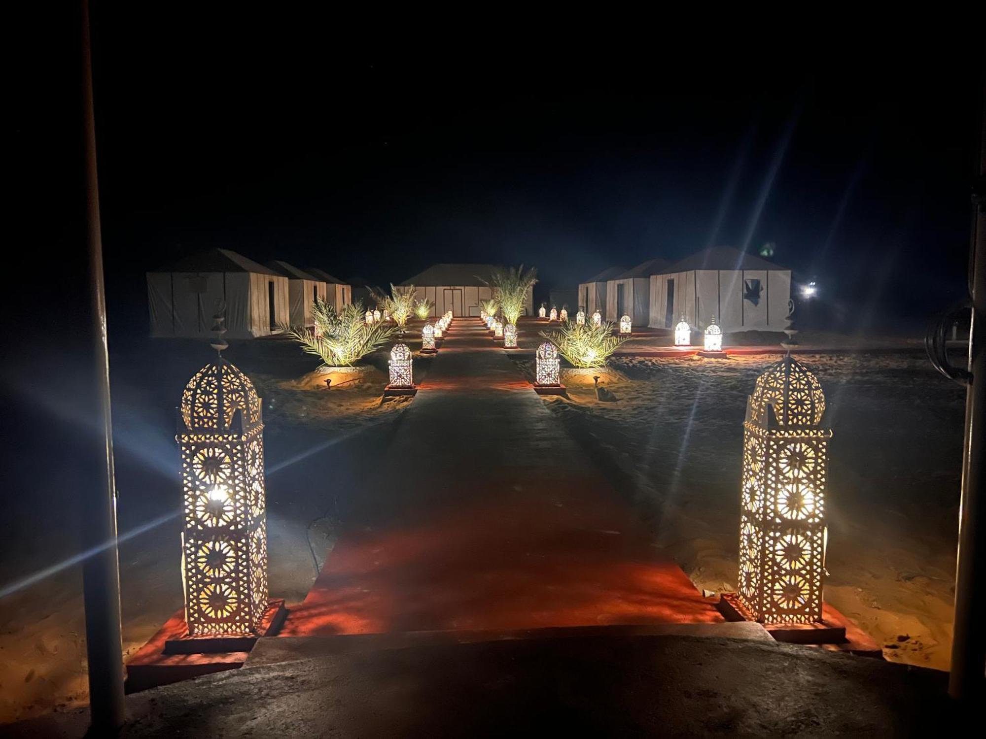 Готель Luxury Camp Of Dar Morocco Мерзуга Екстер'єр фото